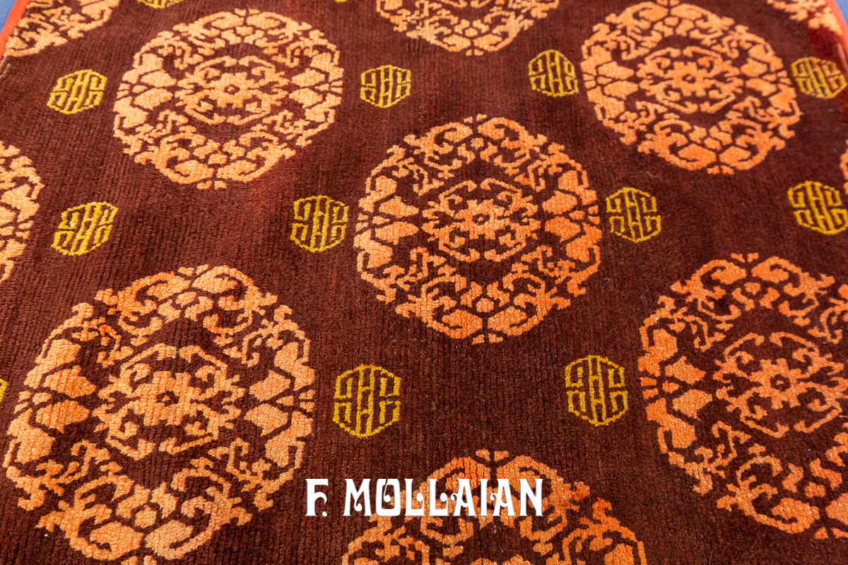 Antique Tibetan Rug for Meditation n°:731513